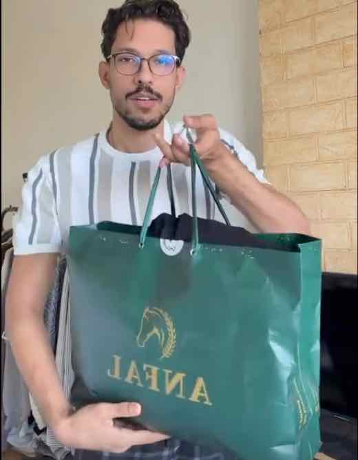 Customer wearing Anfal